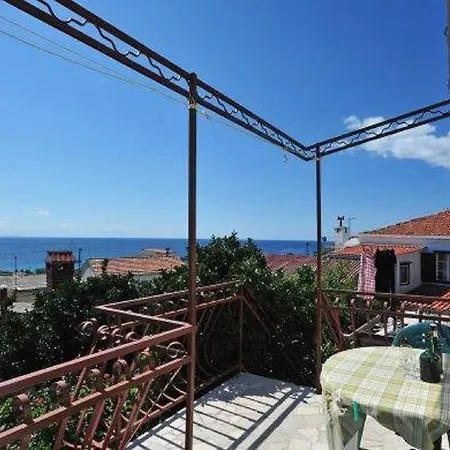 アパート Maric *