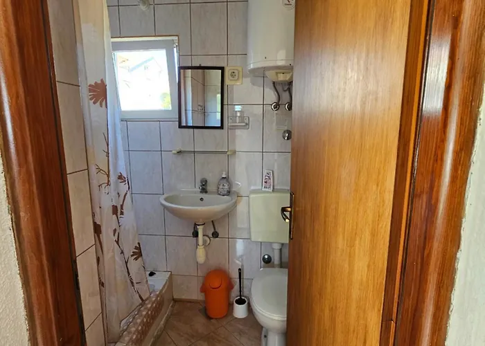 Maric Apartman Mali Drvenik